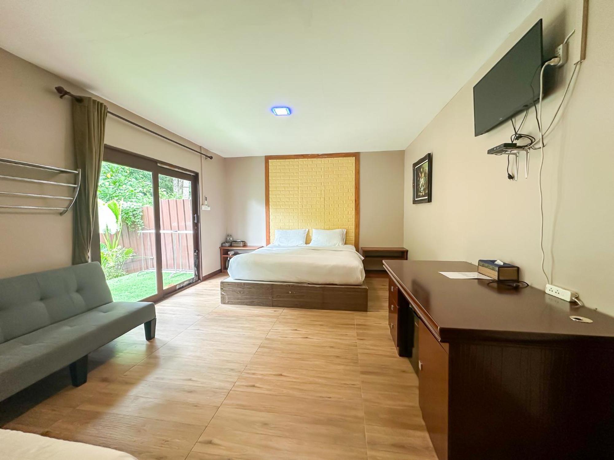 Good Mood Resort Koh Lipe Buitenkant foto
